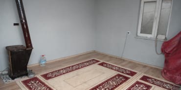 Isparta’da Yıkılan Evden Doğan Umut: Neşe Uçar’ın Hayatı Başkan Başdeğirmen Sayesinde Yeniden Kuruldu!