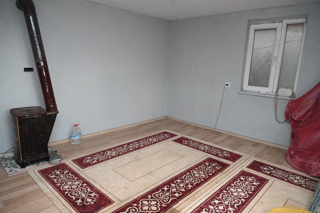 Isparta’da Yıkılan Evden Doğan Umut: Neşe Uçar’ın Hayatı Başkan Başdeğirmen Sayesinde Yeniden Kuruldu!