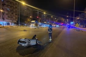 Isparta’da Zincirleme Kaza Paniği: Motosiklet Sürücüsü Yaralandı!