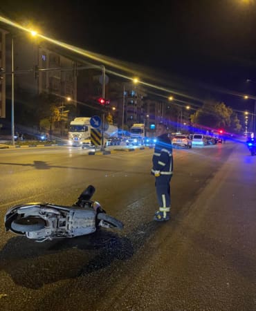 Isparta’da Zincirleme Kaza Paniği: Motosiklet Sürücüsü Yaralandı!