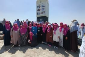 Isparta’nın Gülleri Kutsal Topraklarda: Arafat’tan Mescid-i Haram’a Manevi Yolculuk Tamamlandı!