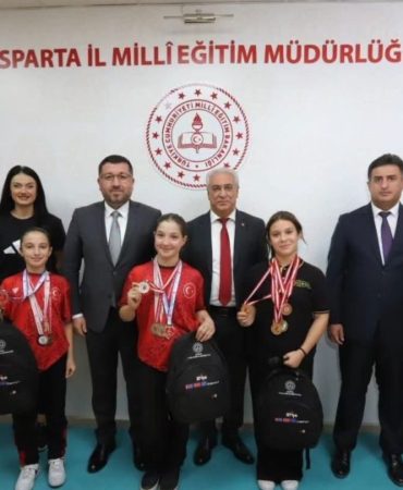 Isparta’nın Gururu Kadir Boylu Ortaokulu’ndan Türkiye’ye Damga Vuran Başarılar!