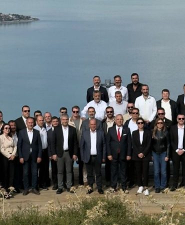 Isparta’nın Hafızasına Vefa Ziyareti: Beyaz Liste’den Demirel ve Ertokuş Bey’e Saygı Duruşu!