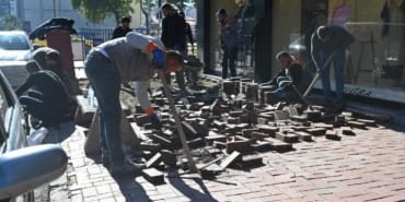 Isparta’nın Kalbi Cumhuriyet Caddesi’ne Konforlu ve Estetik Dokunuş!