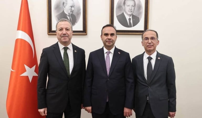 Isparta’nın Teknoloji ve Sanayi Rotası Ankara’da Çizildi: Vekil Gökgöz ve SDÜ’den Bakan Kacır’a Destek Talebi!