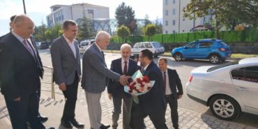 Isparta’nın Yeni Müftüsü Yusuf Eviş Göreve Başladı: İlk Mesajı Dikkat Çekti!