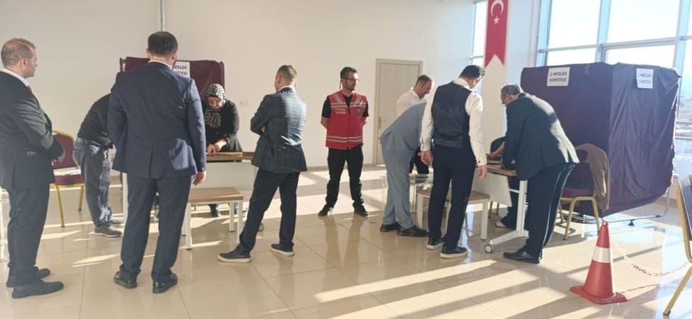 ITSO Seçimlerinde Nefesler Tutuldu: Sandıklar Açıldı, İlk Sonuçlar Geliyor!