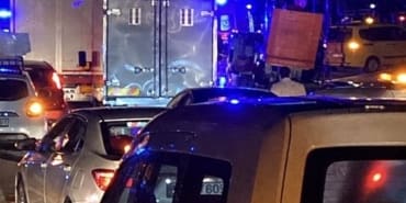 Keçiborlu’da Dehşet Veren Kaza: İşçi Midibüsü Tıra Çarptı, Yaralılar Var!