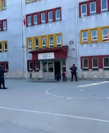 Şarkikaraağaç’ta Okul Güvenliği Zirvede: 36 Okulda Polis ve Jandarma Kalkanı!