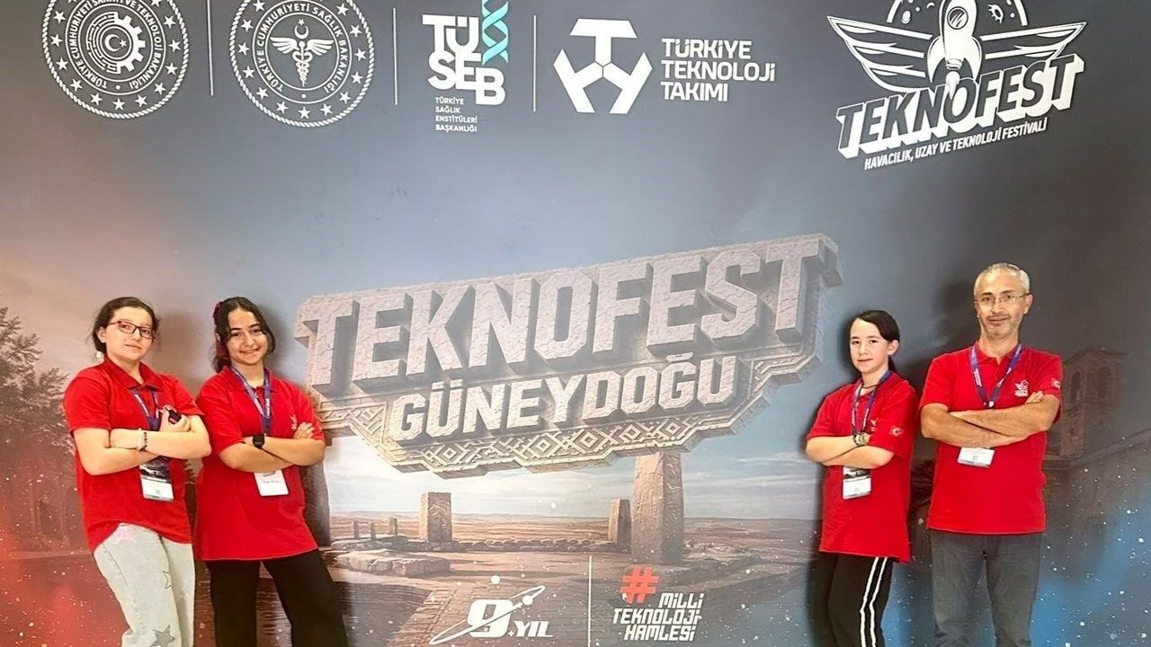 TEKNOFEST’te Isparta Gururu: Kuzey Işıkları Takımı Türkiye Üçüncüsü!