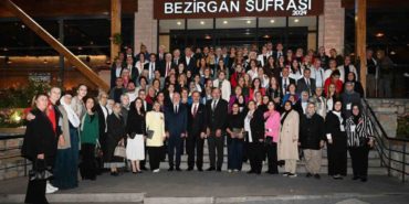 Türkiye’nin Gözü Isparta’daydı: Şükrü Başdeğirmen’e Muhtarlardan Tam Not ve ‘Ağabey’ İltifatı!