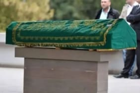 Yalvaç’ta Hüzünlü Gün: Eski Bakan Erkan Mumcu’nun Teyzesi Son Yolculuğuna Uğurlandı