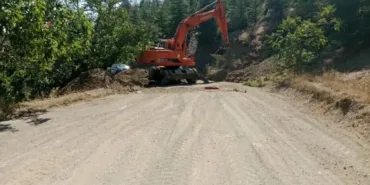 Yalvaç’ta Yağmur Sularına Karşı Dev Hamle: Yollar Güvenli Hale Geliyor!