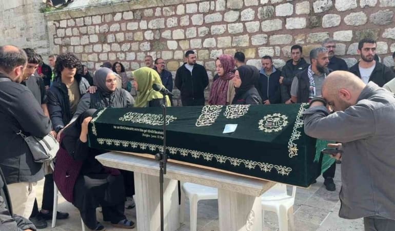 Yazılı Kanyon’da Yürek Burkan Veda: Sinan Yavuz Gözyaşlarıyla Uğurlandı!